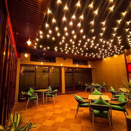 Royal Cox'S Bazar Hotel Kültér fotó
